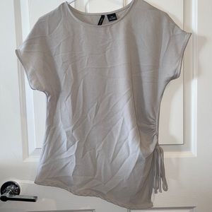Short sleeve dressy blouse, Petite Medium